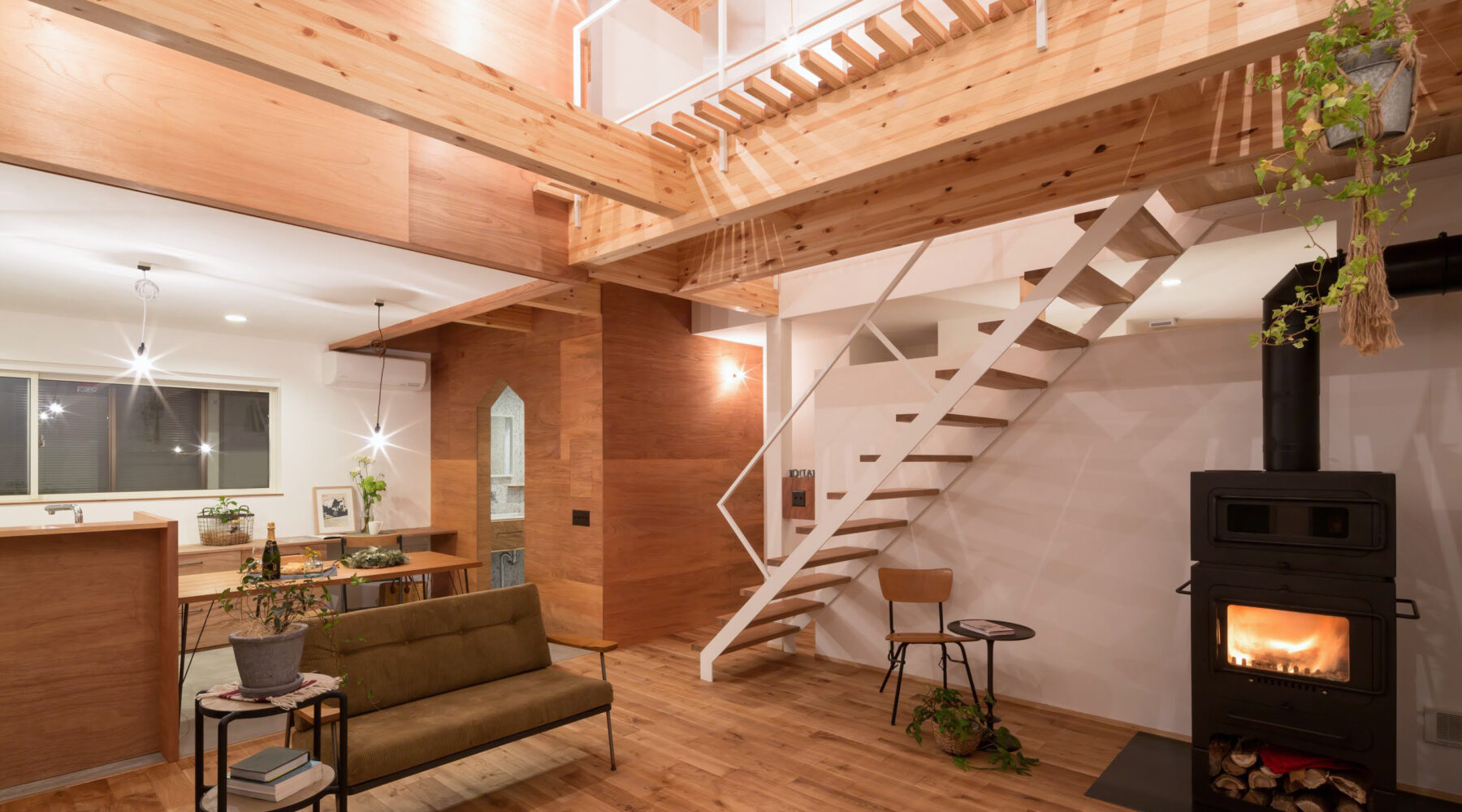 株式会社 建舎団居 STUDIO MADOI 新築・リフォーム相談会／薪ストーブ実演会